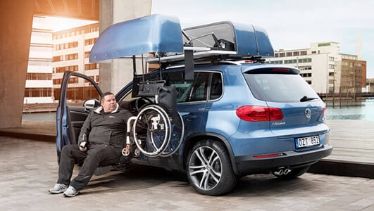 Coffre de toit pour ranger votre fauteuil roulant - ACM Mobility Car : ACM  Mobility Car