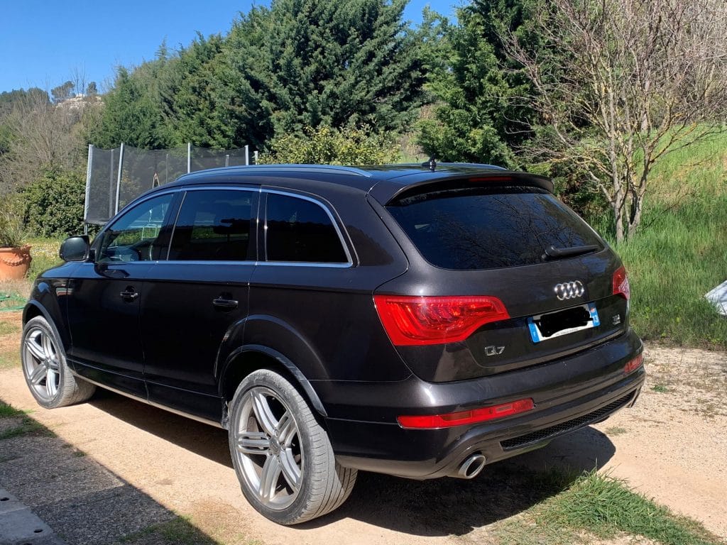 4x4 Equipement - * * * AUDI Q7 2010 * * * - MARCHE PIED D'ORIGINE AUDI Q7 -  DÉFLECTEUR DE VITRES NOIR / CHROME - TAPIS D'ORIGINE - BANDE PARE SOLEIL